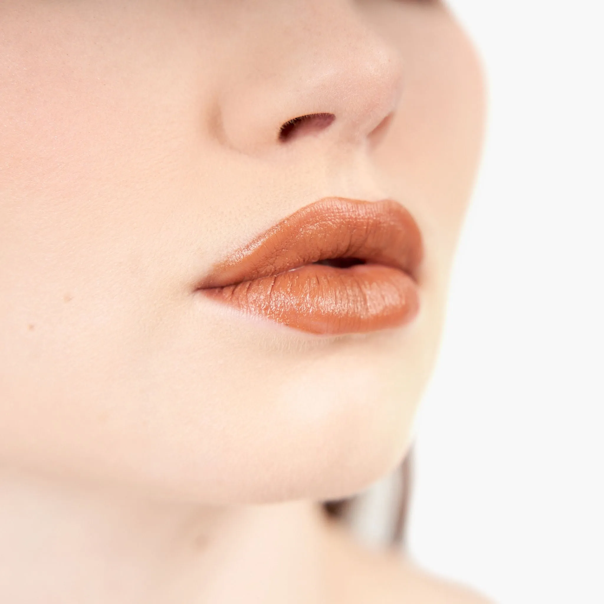 Resilient Luxe Creme Lipstick